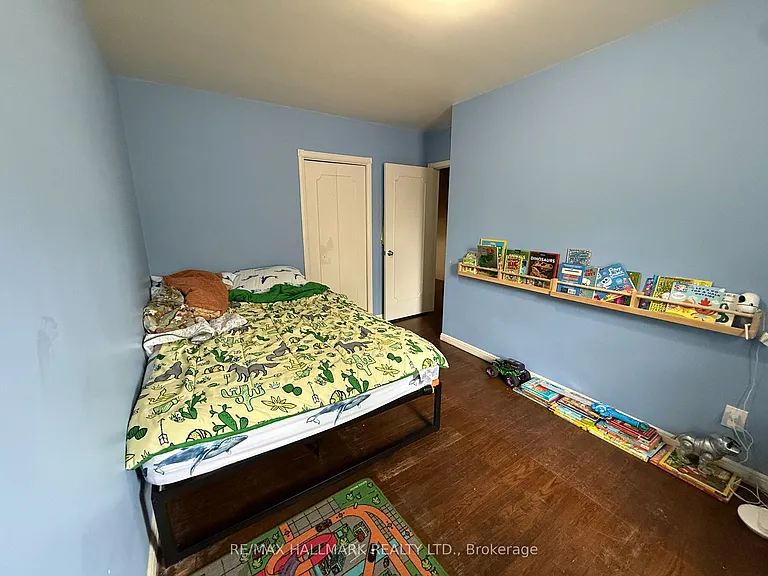 357 Monica Cres — Photo 15