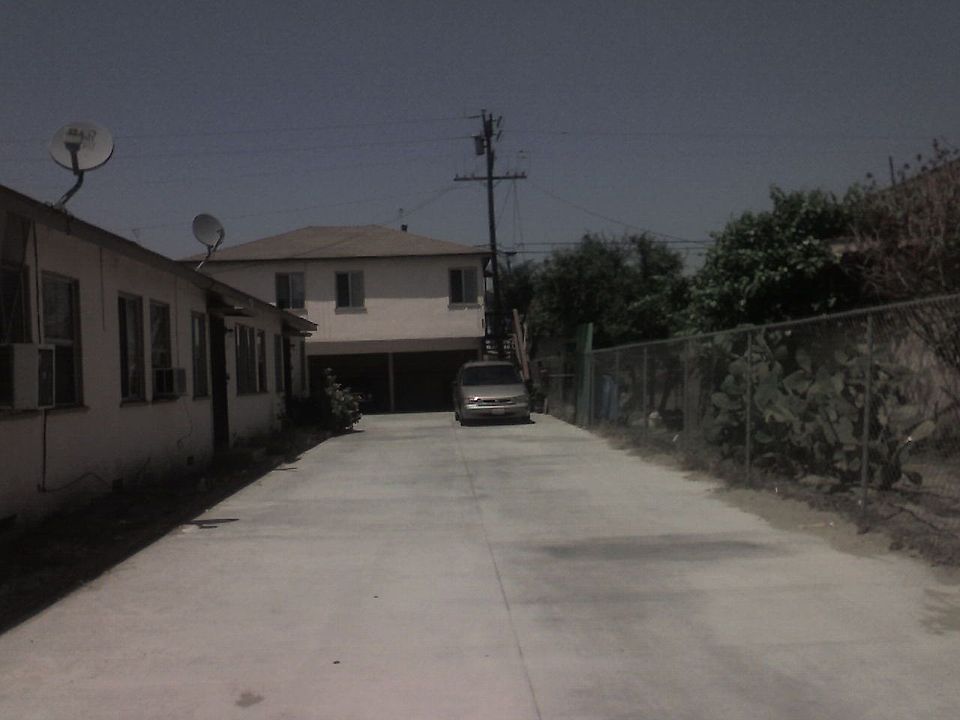 2nd image of 6873 Fry St