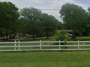 360 Reata Ranch Rd, Lockhart, TX 78644