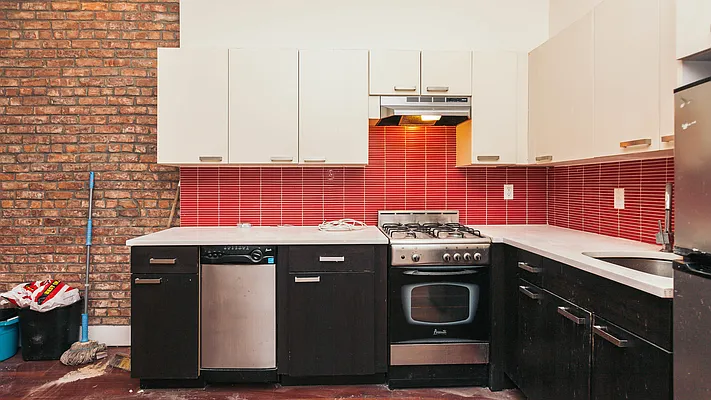 Rented by Nooklyn NYC LLC | media 4