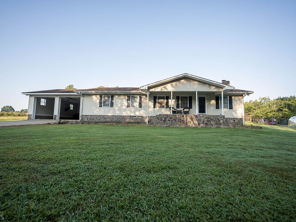 2833 Everett Springs Rd NE, Armuchee, GA 30105 MLS 20076428 Zillow