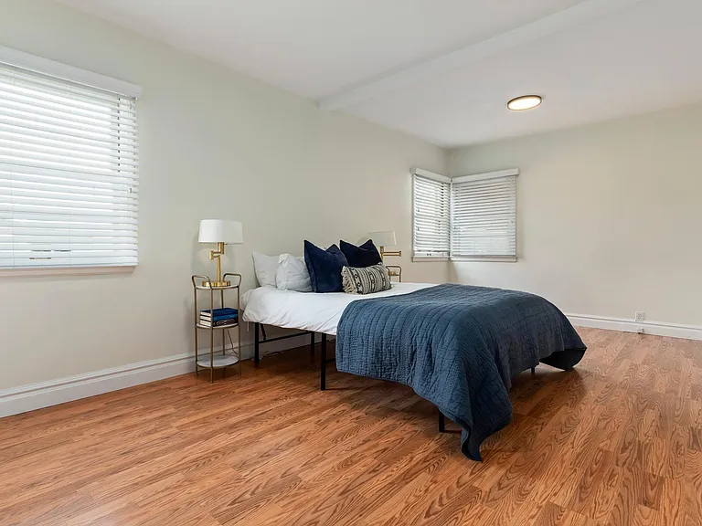 1465 E Redondo Ave S — Photo 9