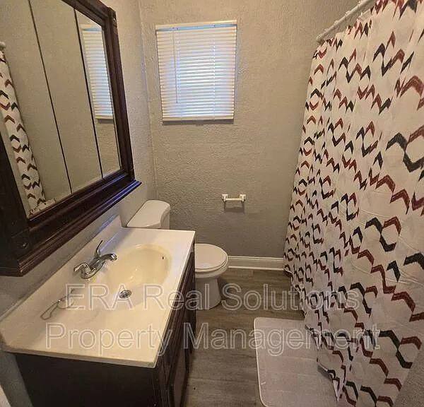 2368 S 5th St — Photo 9