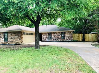 306 Cliffwood Dr, Duncanville, TX 75116