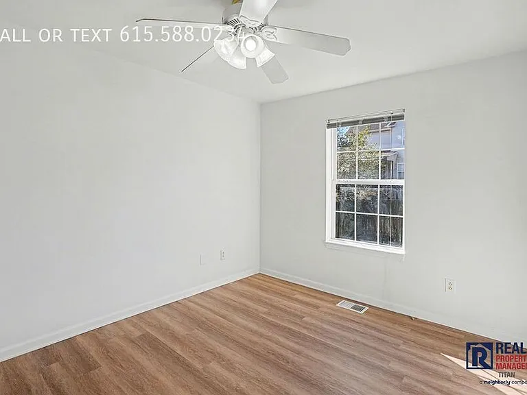 1505 Chapman Ln — Photo 13