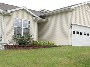 931 Willow Ln #B, Lisbon, IA 52253