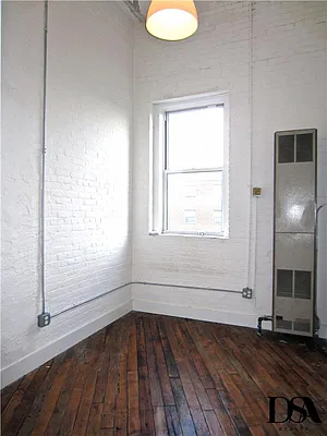 Rented by DSA Realty | media 22