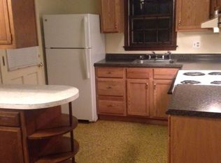 76 Lake Pl APT 3, Lynchburg, VA 24504