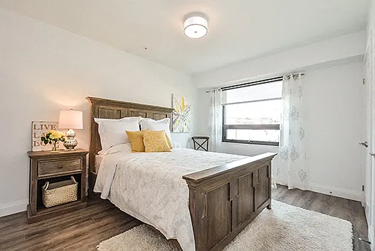 460 A Belmont Ave W #At 460b — Photo 26