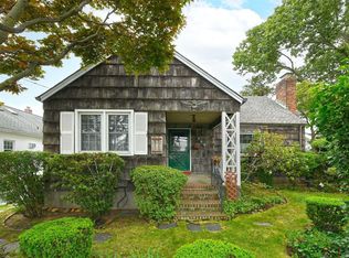 1839 Camp Ave, Merrick, NY 11566