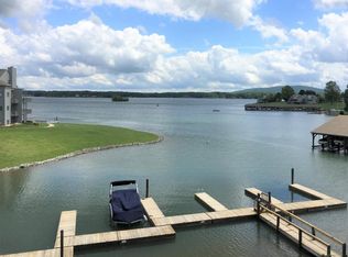 100 Dockside Cir, Moneta, VA 24121