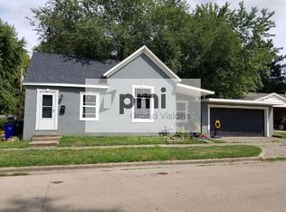 140 N 17th St, Decatur, IL 62521