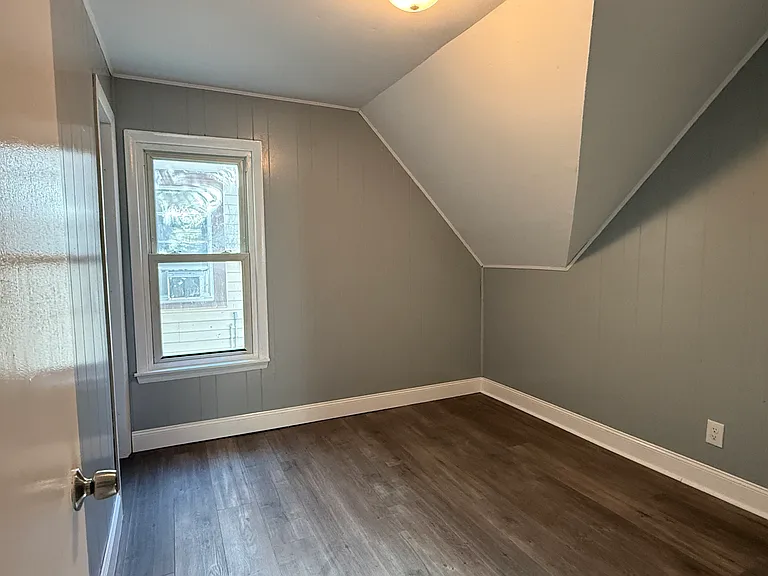 134 Vann St — Photo 7