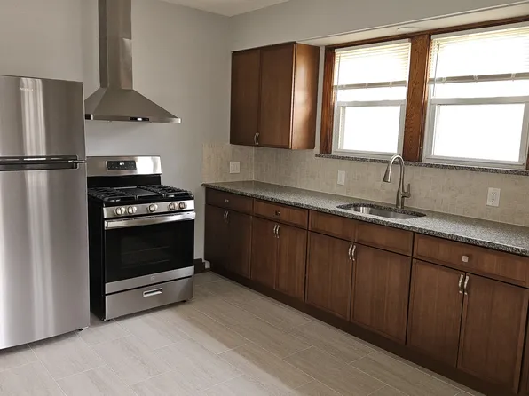 399 N 8th St, Prospect Park, NJ 07508