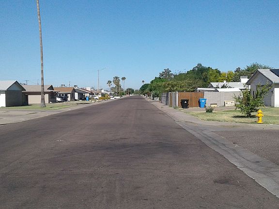 4th image of 1918 W Wood Dr