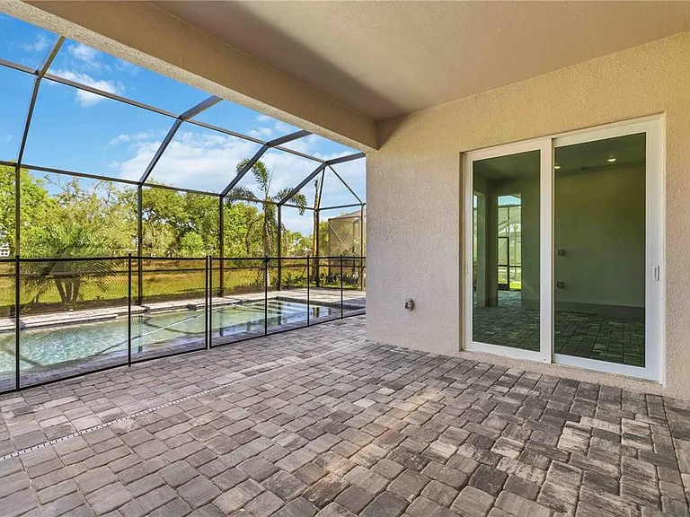 5420 Lightning Whelk Ln — Photo 27