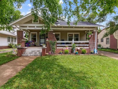 810 W 4th Ave, El Dorado, KS, 67042