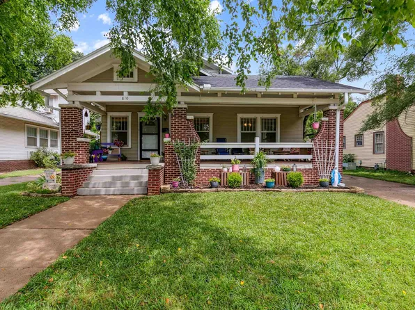 810 W 4th Ave, El Dorado, KS 67042