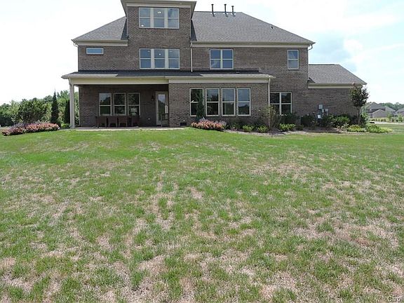 2nd image of 954 Meadow Vista Dr #2