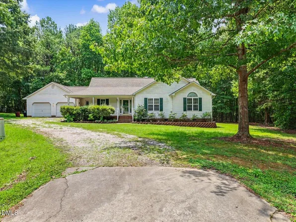 829 Rainer Ct, Garner, NC 27529