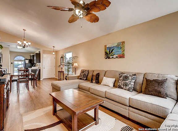 4th image of 6722 Sandy Point Dr