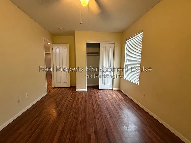 25824 W Burgess Ln — Photo 30