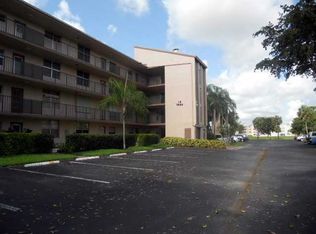 7684 NW 18th St APT 301, Margate, FL 33063