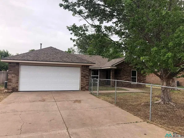 3917 Ben Hogan Dr, Clovis, NM 88101