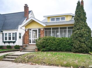 706 W Eleanor Pl, Peoria, IL