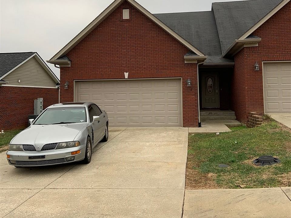 1st image of 116 Twin Lakes Dr