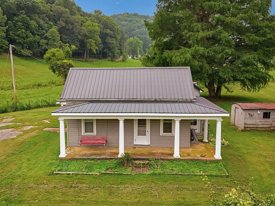 1st image of 21606 Sams Creek Rd