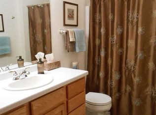 2112 Bordeaux Ct, Eau Claire, WI 54703