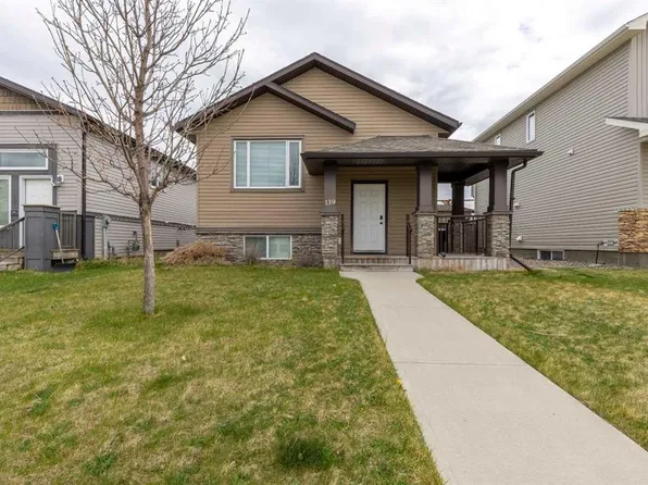 139 Mount Sundial Ct W, Lethbridge, AB T1J 5B7