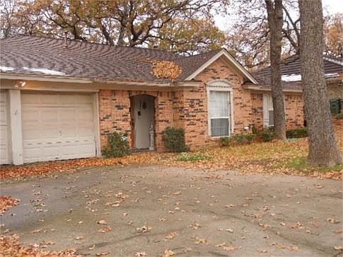 2nd image of 2237 Cambridge Dr