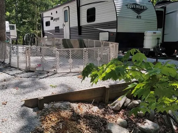 25845 Lake Cardinal Ln, Warrenton, MO 63383