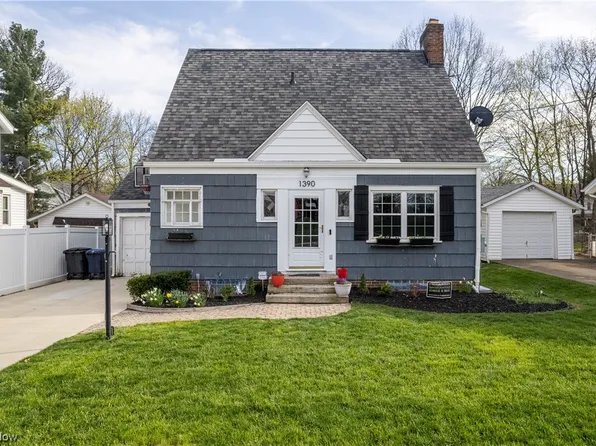 1390 Westvale Ave, Akron, OH 44313