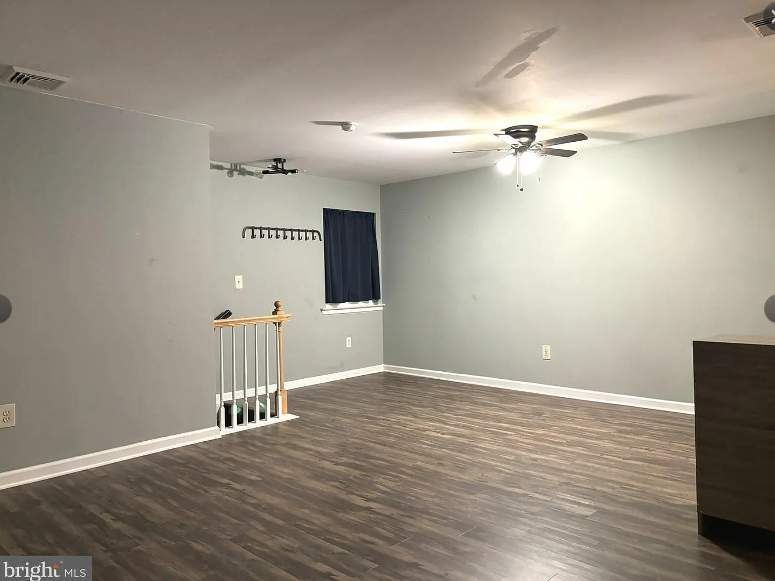 2 bed, 1019 sqft, $2,100 — Photo 4