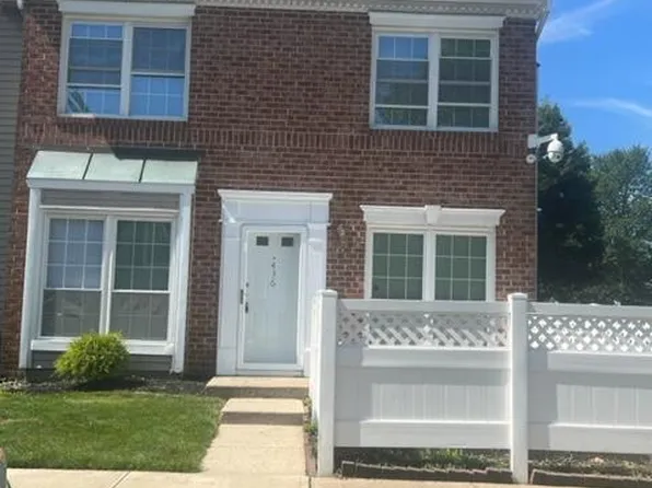 436 Northam Dr, North Brunswick, NJ 08902