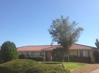 12335 Yorkshire Dr, Apple Valley, CA 92308