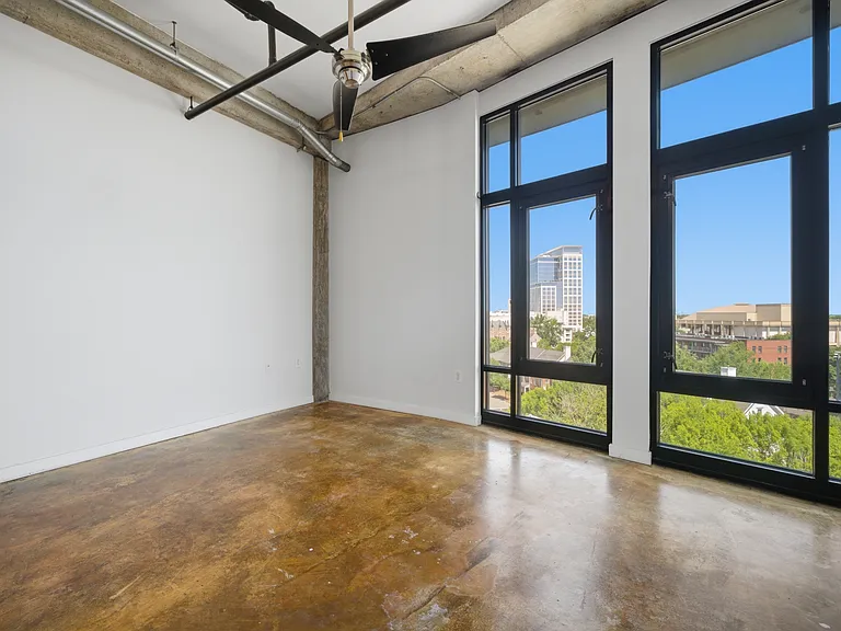 415 Saint Pauls Blvd #609-1 — Photo 9