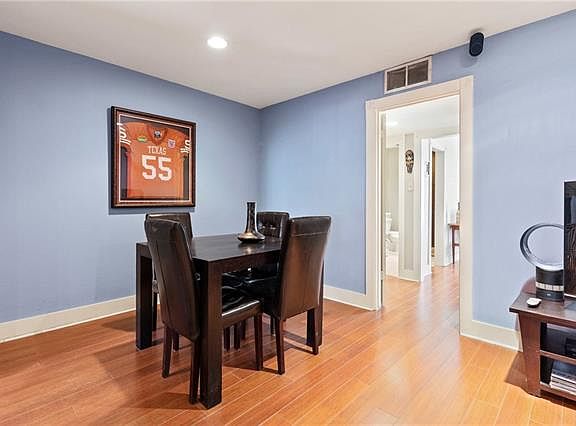 3rd image of 1240 Barton Hills Dr APT 124