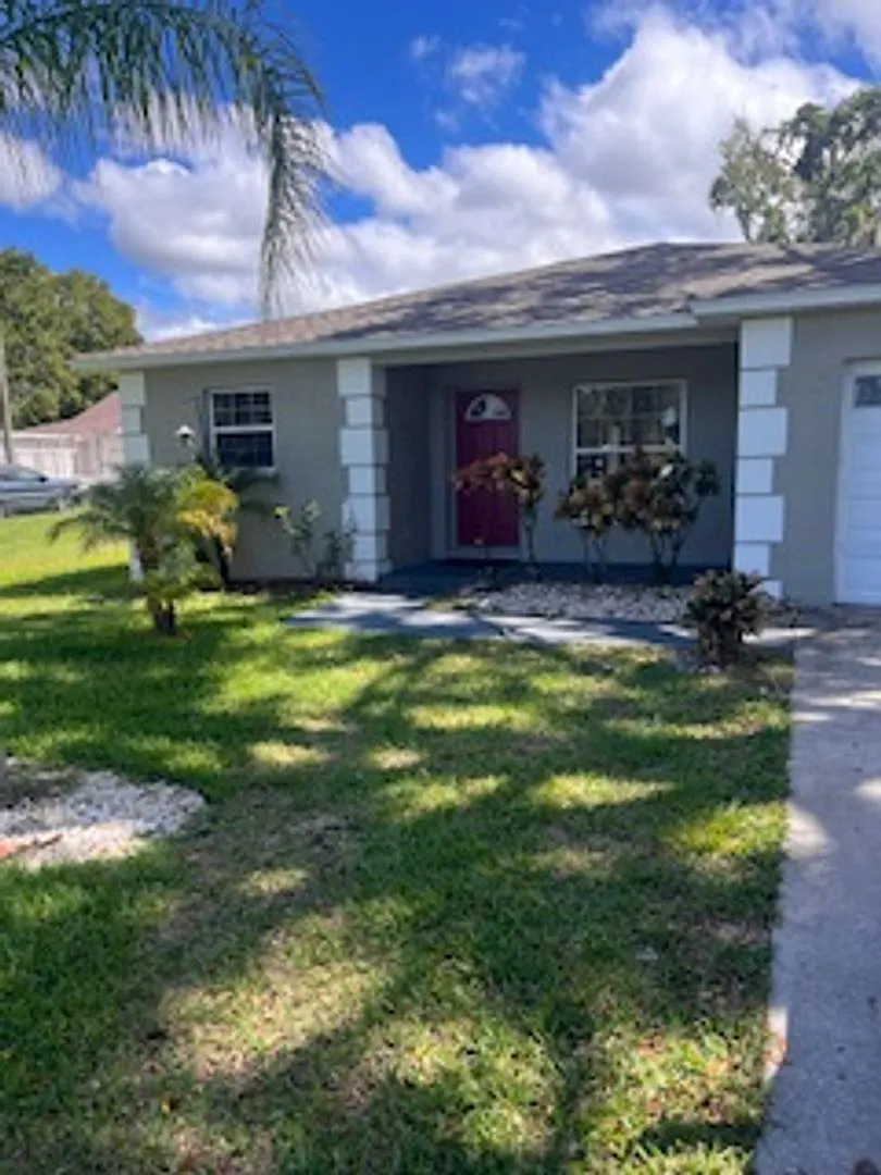 106 S Drake St 3 Bed, 2 Bath Home for Rent — Photo 1