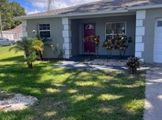 106 Drake St, Plant City, FL 33563