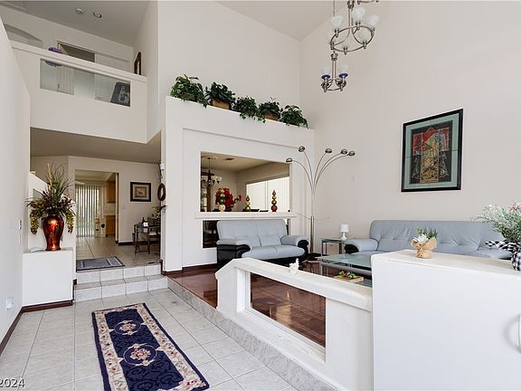 3rd image of 7887 Abalone Bay St