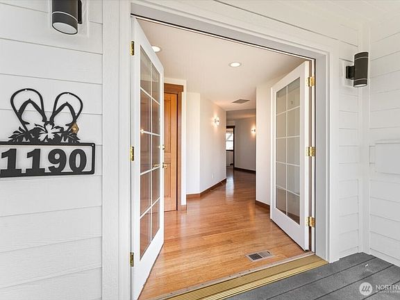 5th image of 1190 Summit Boulevard