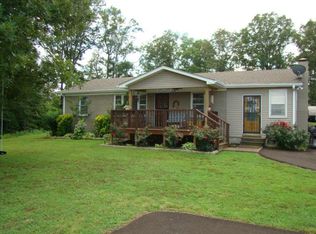 800 Mansfield Rd, Mansfield, TN 38236