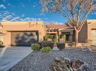 2736 Desert Crystal Dr, Las Vegas, NV 89134
