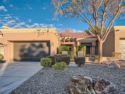 2736 Desert Crystal Dr, Las Vegas, NV, 89134