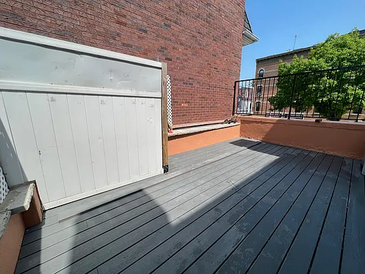 Rented by Remax Real Estate Professionals | media 22