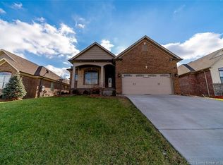 11528 Liberty Bell Ln, Sellersburg, IN 47172